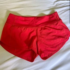 Lululemon speed up shorts 2.5”